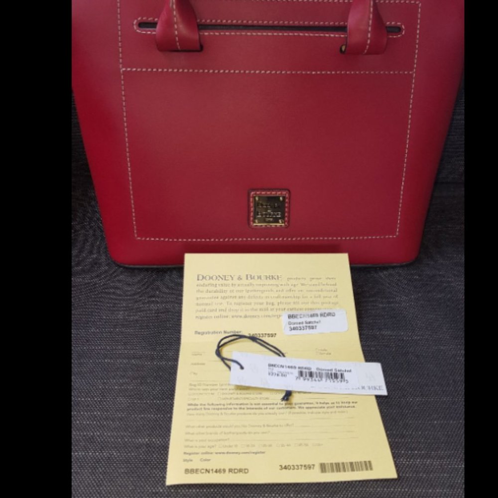 NEW DOONEY SATCHEL SMOOTH LEATHER/NEVER USED*****